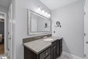 340 Camperdown Ct, Easley, SC 29642 - Photo 17