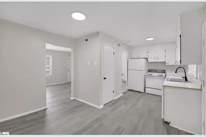 6526 White Horse Road #Unit 1B, Greenville, SC 29611 - Photo 3