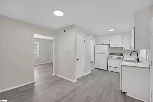 6526 White Horse Rd, Greenville, SC 29611 - Photo 3