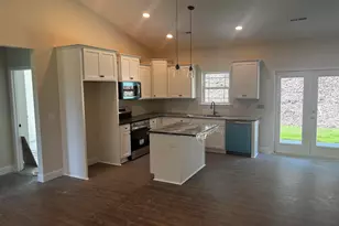 1421 White Horse Rd Ext, Travelers Rest, SC 29690 - Photo 3