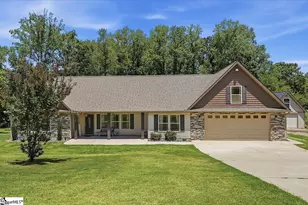 132 Holston Valley Cir, Inman, SC 29349 - Photo 1