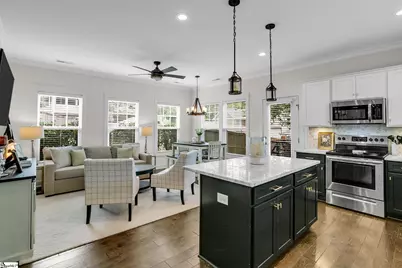 122 Oakland Drive, Greenville, SC 29607 - Photo 7