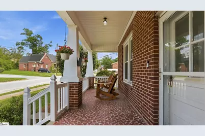 429 Grove Street, Greenwood, SC 29646 - Photo 3