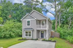 222 W Rd, Travelers Rest, SC 29690 - Photo 1