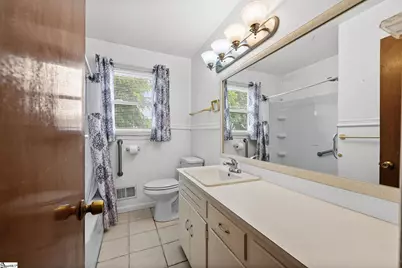 7011 White Horse Road, Greenville, SC 29611 - Photo 17