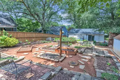 119 W Montclair Avenue, Greenville, SC 29609 - Photo 23