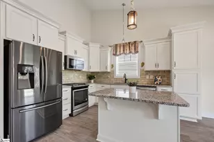 811 Abberly Trl, Greer, SC 29651 - Photo 7