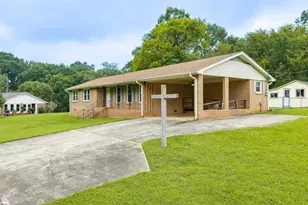 147 Cemetery Dr, Whitmire, SC 29178 - Photo 33