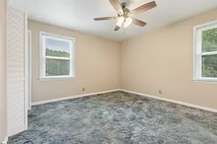 147 Cemetery Dr, Whitmire, SC 29178 - Photo 23