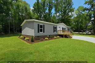 67 Carroll Dr, Laurens, SC 29360 - Photo 1
