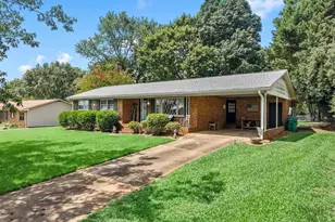 227 Ferndale Dr, Boiling Springs, SC 29316 - Photo 3