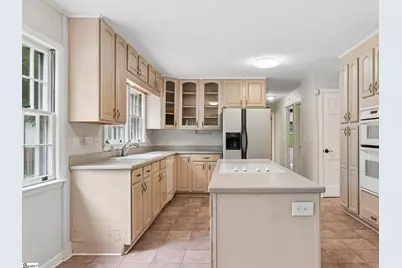 200 Sherwood Drive, Laurens, SC 29360 - Photo 7