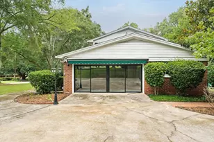 200 Sherwood Dr, Laurens, SC 29360 - Photo 31