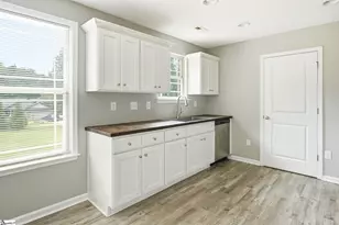 2180 Tigerville Rd, Travelers Rest, SC 29690 - Photo 11