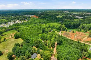 129 Evelyn Dr, Greenville, SC 29605 - Photo 7