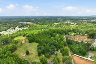 129 Evelyn Dr, Greenville, SC 29605 - Photo 17
