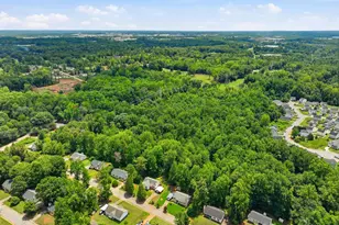 129 Evelyn Dr, Greenville, SC 29605 - Photo 9