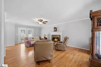 402 Latrobe Drive, Simpsonville, SC 29681 - Photo 5