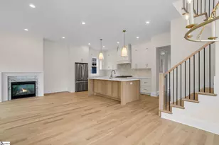 34B Doe St, Greenville, SC 29611 - Photo 3
