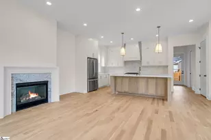 34B Doe St, Greenville, SC 29611 - Photo 9