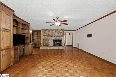 3184 N Hwy 14, Greer, SC 29651 - Photo 9