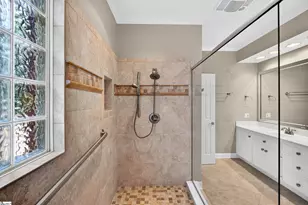 143 W Woodglen Rd, Spartanburg, SC 29301 - Photo 13