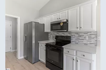 104 Becket Court, Greenville, SC 29605 - Photo 5