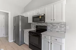 104 Becket Ct, Greenville, SC 29605 - Photo 5