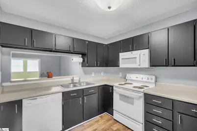 124 Shockley Street, Taylors, SC 29687 - Photo 5
