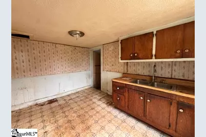 315 W Beattie Street, Liberty, SC 29657 - Photo 7