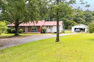 2740 Torrington Rd, Laurens, SC 29360 - Photo 27