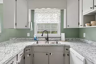 2740 Torrington Rd, Laurens, SC 29360 - Photo 7