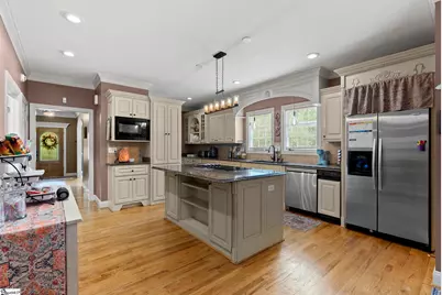 10 Knights Bridge Drive, Simpsonville, SC 29681 - Photo 5