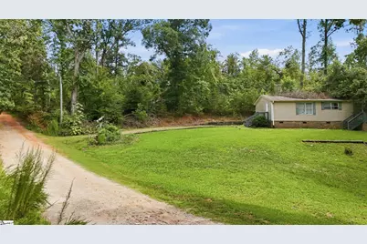 15 Fowlerville Road, Greenville, SC 29617 - Photo 1
