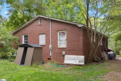 305 Southview Drive, Laurens, SC 29360 - Photo 17