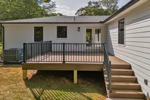 210 Woodfield Ave, Fountain Inn, SC 29644 - Photo 5