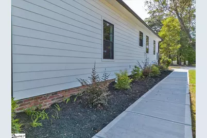 210 Woodfield Avenue, Fountain Inn, SC 29644 - Photo 23