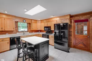 1210 S Saluda Rd, Cleveland, SC 29635 - Photo 9