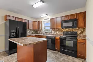 640 Clarion Ct, Boiling Springs, SC 29316 - Photo 7