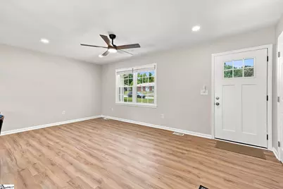 420 Cloverdale Lane, Simpsonville, SC 29681 - Photo 3