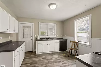 23 Black Street, Williamston, SC 29697 - Photo 7