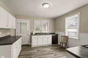 23 Black St, Williamston, SC 29697 - Photo 7