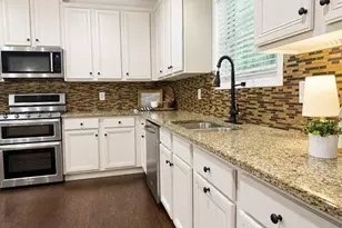 239 Ivy Woods Ct, Fountain Inn, SC 29644 - Photo 7