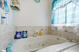 185 Williams Dr, Campobello, SC 29322 - Photo 13
