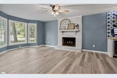 201 Hillpine Drive, Simpsonville, SC 29681 - Photo 5