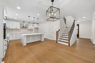 25 Stallings Rd, Greenville, SC 29611 - Photo 9