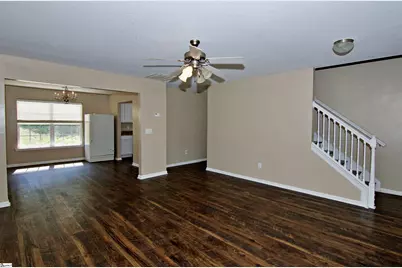305 N Chestnut Street, Seneca, SC 29678 - Photo 9