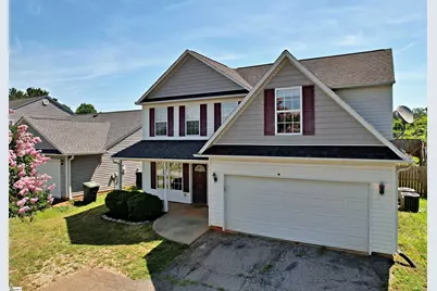 305 N Chestnut Street, Seneca, SC 29678 - Photo 1