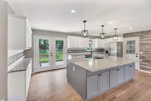1001 Fairfield Dr, Anderson, SC 29621 - Photo 7