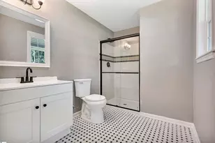 1001 Fairfield Dr, Anderson, SC 29621 - Photo 13